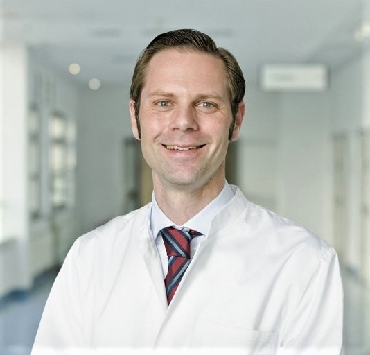 Dr. med. M. Cohausz